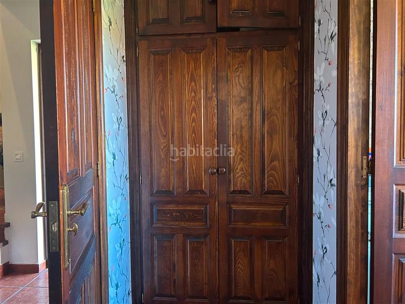 Foto cdcac46c-54f9-4c9d-9137-972be18d41d5. Casa pareada en barrio arco 29 casa pareada junto a la palya en Val de San Vicente