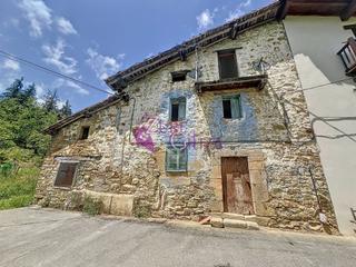 Maison à Mallabia. Alquiler con opción a compra caserío bifamiliar con 73000m2 de t