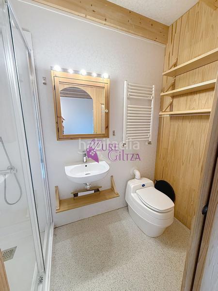 Foto 0611551d-f84d-43f5-bec2-d584fea7245f. Apartament a Amorebieta - Etxano