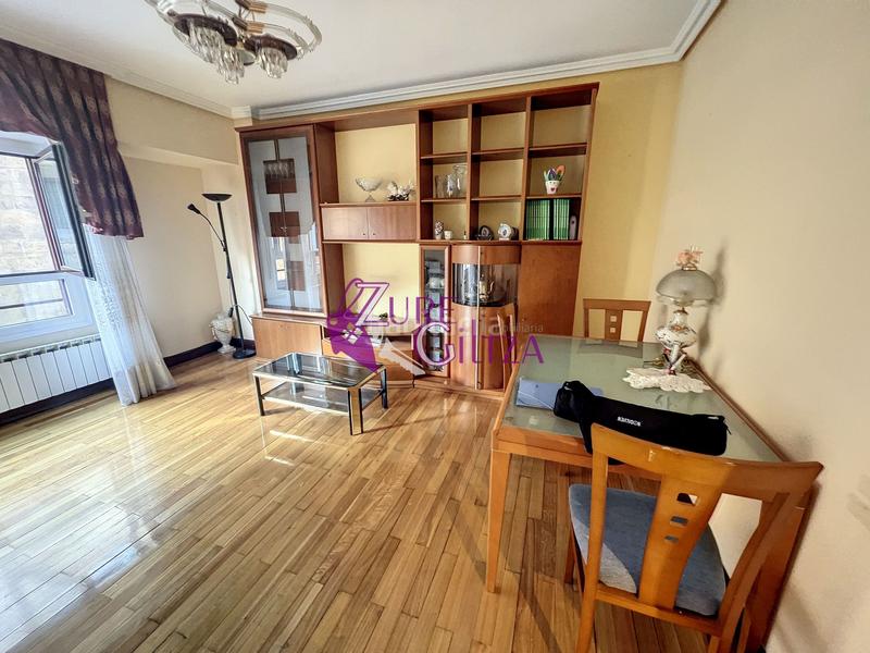 Foto 97f1ebb9-3b59-420a-9539-3f36daaf87ed. Piso amplio piso , 95 m, 2 aseos, calefacción individual, amueblado y con patio privado. ideal para tu nueva vida! en Durango