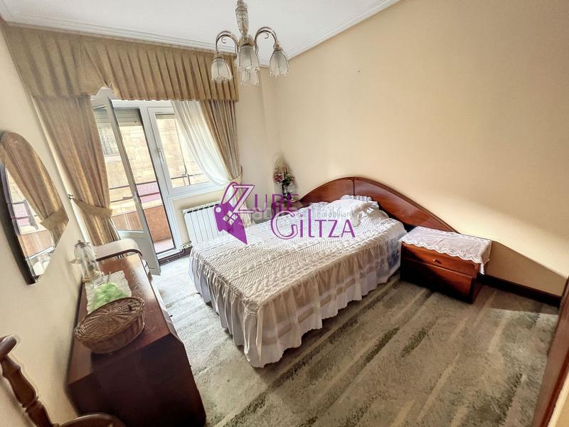 Foto ccb4bf5d-9c11-47fe-85d8-4d63f13176d0. Piso amplio piso , 95 m, 2 aseos, calefacción individual, amueblado y con patio privado. ideal para tu nueva vida! en Durango