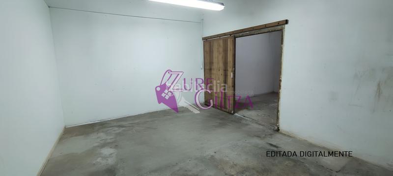 Foto e5c1ae8d-93de-41e8-81a6-9af5a0e6b009. Lloguer local comercial a Durango