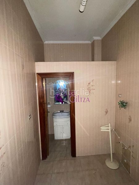 Foto 434dfde0-4b1a-4966-a5e3-ea6ce521a1a3. Lloguer local comercial a Durango
