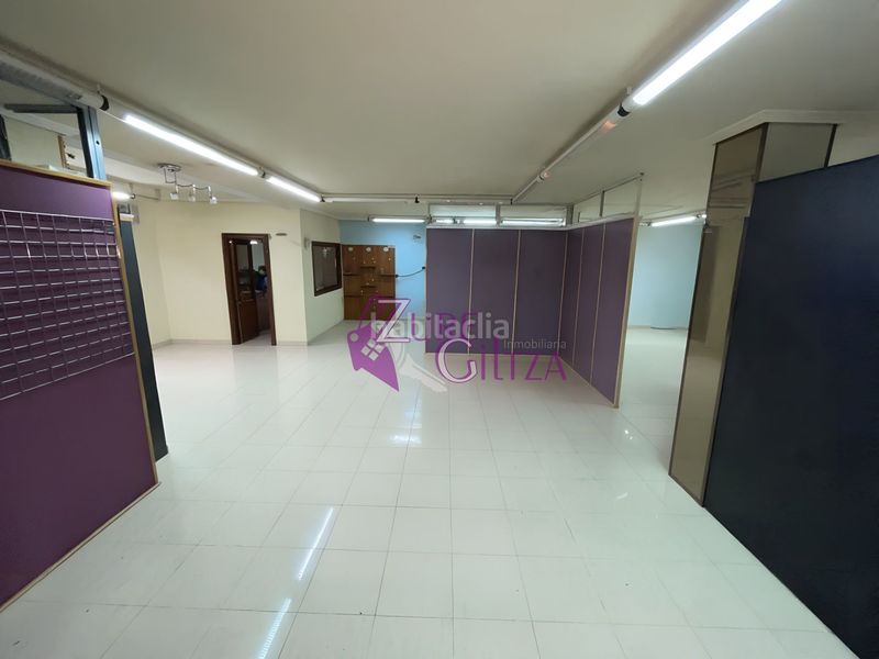 Foto 71d4d86f-36c1-4e84-9f01-a55513bb0c6a. Lloguer local comercial a Durango