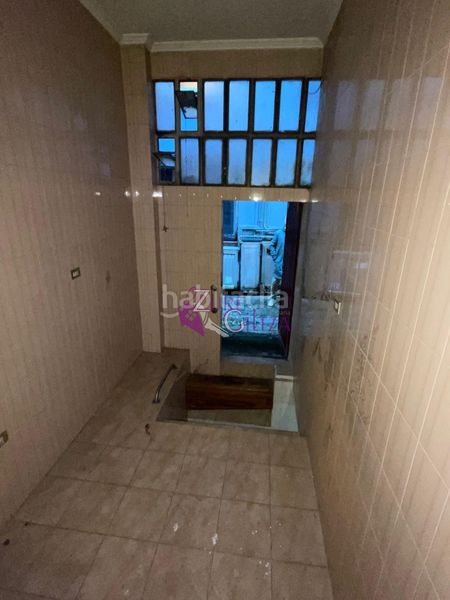 Foto 7d6b2ca8-e430-49fa-8449-965f9fc2dfd7. Lloguer local comercial a Durango