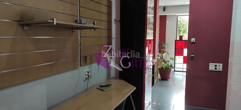 Foto 82b9e71a-2e3a-476e-bf99-6a61639bbaf7. Lloguer local comercial a Durango