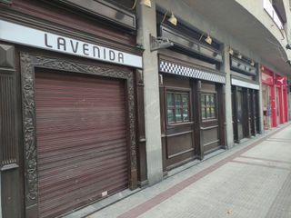 Affitto Locale commerciale in Durango. Se alquila barpub de grupo 3 con terraza