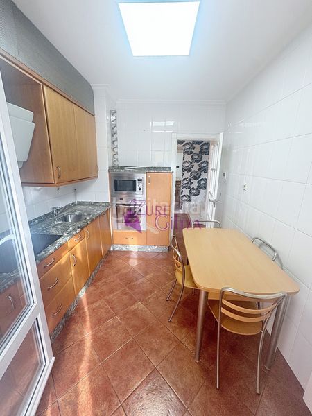 Foto 8f53e9fb-cb64-4e16-853e-80528a0ccefe. Rent duplex with heating in Durango