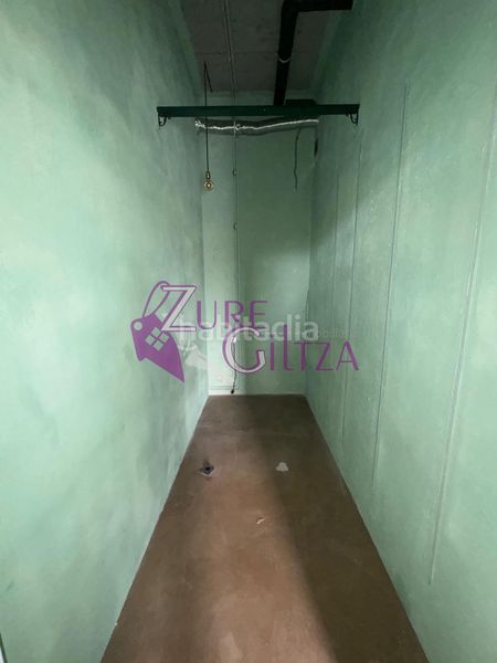 Foto 45b6f77a-edf1-4c26-ab24-1d56f8bda8f5. Lloguer local comercial a Durango