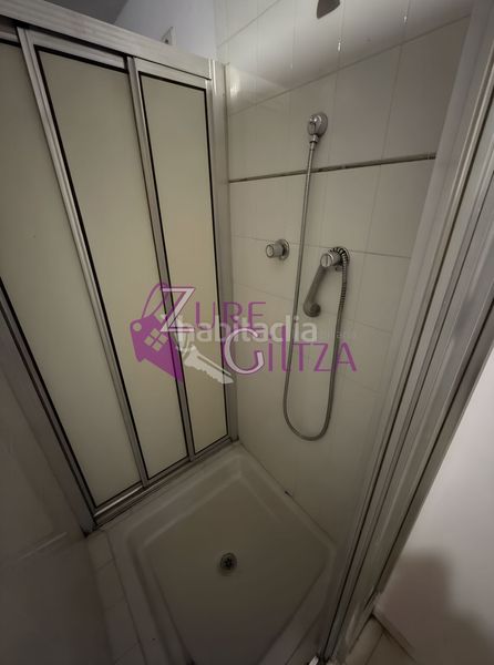 Foto f2f0cf92-1ba3-437e-b23d-6c8a9a1a9c4d. Local comercial a Durango