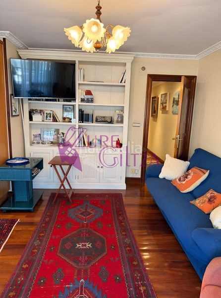 Foto a688a3c9-8887-4827-a300-74239d5f9e7c. Location appartement avec chauffage piscine dans Centro Laredo