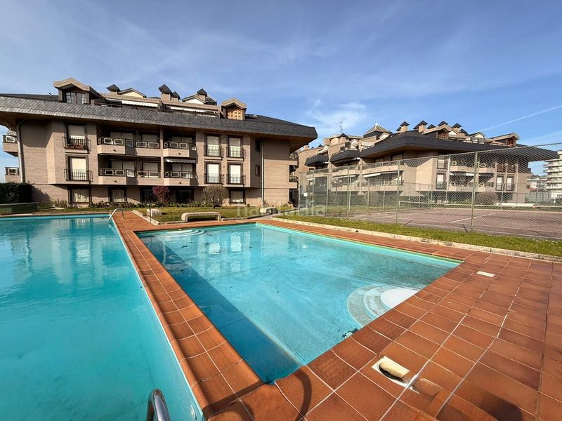 Foto e2c6edf5-3911-40bc-8464-1a25f64c38c9. Location appartement avec chauffage piscine dans Centro Laredo