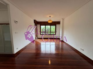 Affitto Appartamento in Durango. Amplio piso reformado en durango, 3 dormitorios, 2 baños, garaje