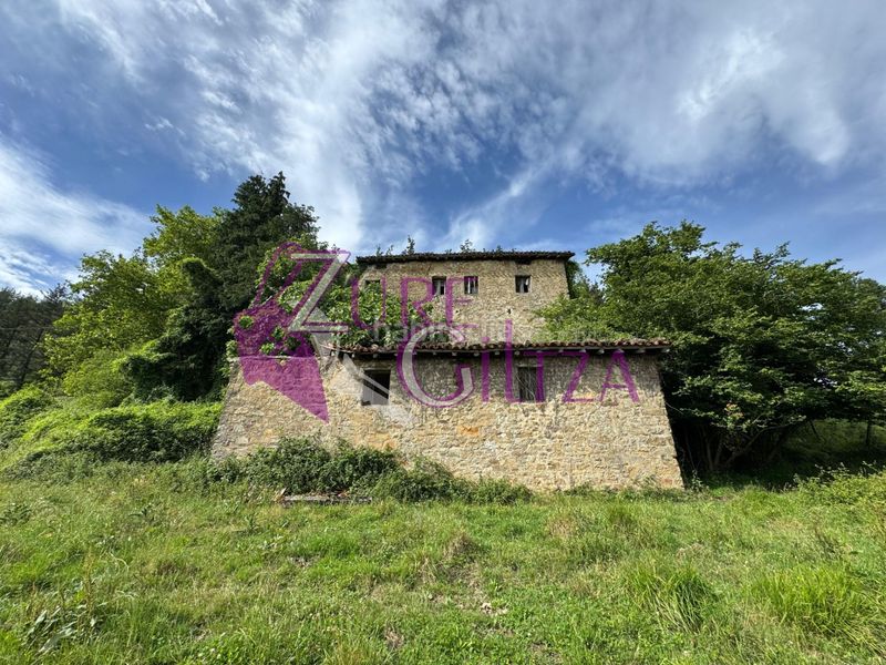 Foto 02808052-863c-4768-9591-36148e839ad1. Masia a Elorrio