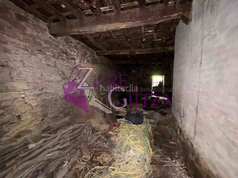 Foto e7ccd9d6-07e5-4864-bddc-fe91b037e3f0. Masia a Elorrio