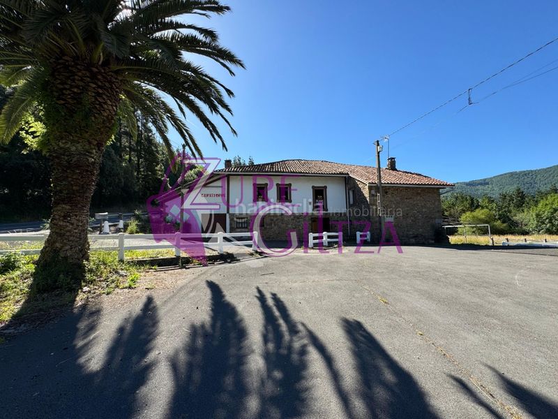 Foto 4f2d11b7-5933-4639-9149-f15cddeca566. Masia amb calefacció a Mañaria