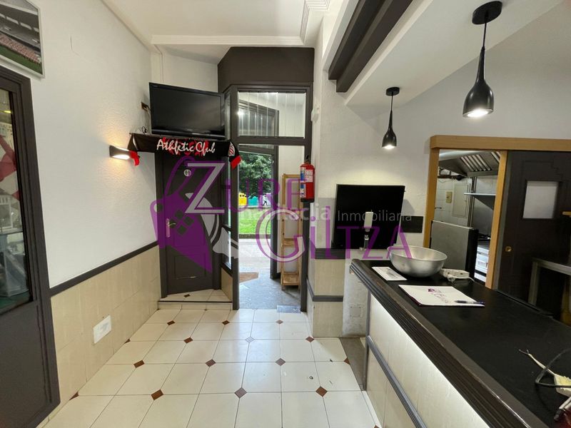 Foto b7131832-b5c9-46a4-91c7-da2a4d21a9cf. Lloguer local comercial a Durango