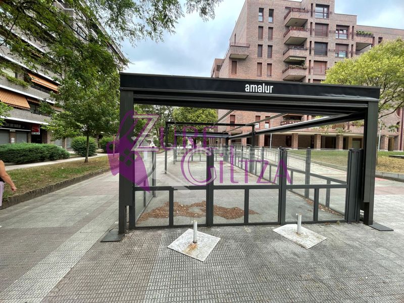 Foto c1d7dbad-d78c-47a7-a84a-6153469cab04. Lloguer local comercial a Durango