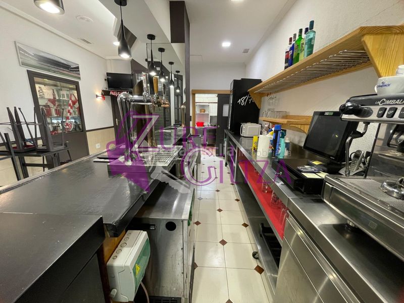 Foto ceefe1ed-4cd2-48f6-a51a-2b28cb2127cf. Lloguer local comercial a Durango