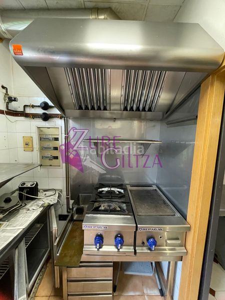 Foto db6771ab-fd72-45e2-9ee6-e12c260697ab. Lloguer local comercial a Durango