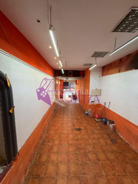 Foto 1b73b57d-582d-4650-99e3-ba26b72d4d34. Lloguer local comercial a Durango