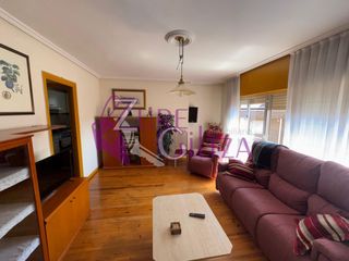 Flat in Durango. Amplio piso de 4 dormitorios y 2 baños en venta. calefacción ind