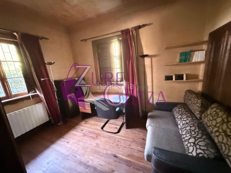 Foto e88b6e26-d94a-4dcc-9caf-ed09cf781fe1. Maison avec chauffage dans Artea