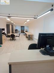 Local Comercial en OLAGUIBEL 64