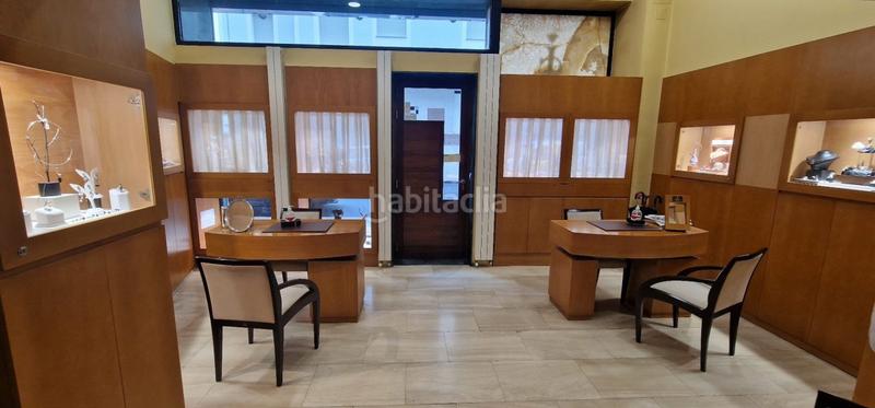 Foto bba4befe-1566-40ea-a30f-b716f11cef04. Alquiler planta baja local comercial en el centro de la ciudad en León
