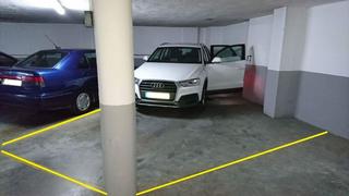 Posto auto in Santiago - Arana. Venta amplia plaza de garaje judizmendi para dos vehiculos
