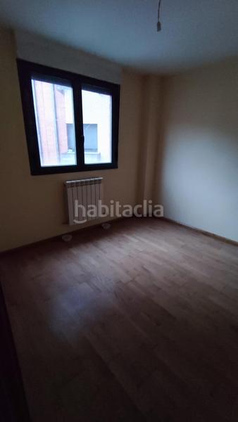 Foto 4f97035a-2233-4271-82ba-0c6c4d2d201b. Piso venta de piso en avda pais leones en El Soto León