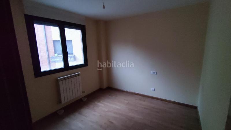 Foto 88cd49b0-7256-49c6-bf8c-372fc18cf8f9. Piso venta de piso en avda pais leones en El Soto León