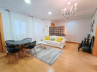 Lloguer Apartament a Calle villabenavente 14. Apartamento de dos habitaciones en el centro