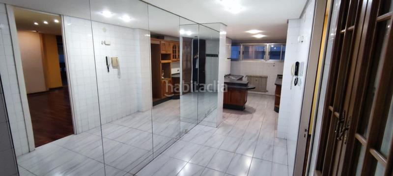 Foto e7aaca29-0675-4eb9-bb5b-fba8c8759d1e. Pis amb calefacció a Centro Ciudad León