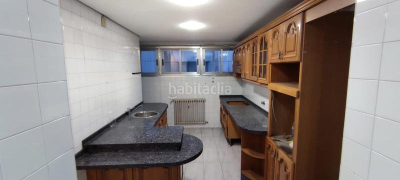 Foto f1359d8a-7deb-4805-bc12-344f6e870f20. Pis amb calefacció a Centro Ciudad León