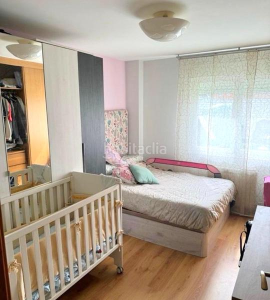 Foto 539dad15-58a4-4a51-adb0-2e5b2e46a9b6. Piso  de dos habitaciones con gran patio en trobajo del camino en Cuadros