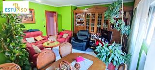 Pis  Calle carrizo. Piso de 4 habitaciones con garaje en eras de renueva