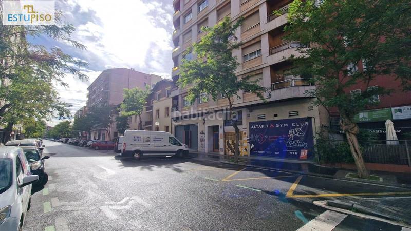Foto a1d46191-e1f4-46c8-8891-0d3635d5bbdb. Parking voiture dans Judimendi Vitoria - Gasteiz