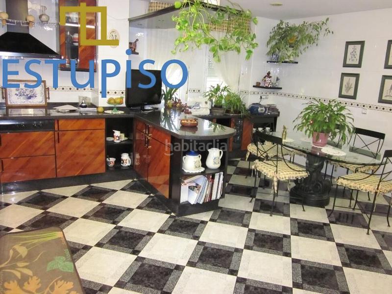 Foto 7b53556f-b800-4365-820a-3fc01ecc3da4. Xalet amb calefacció aparcament piscina a Valdefresno