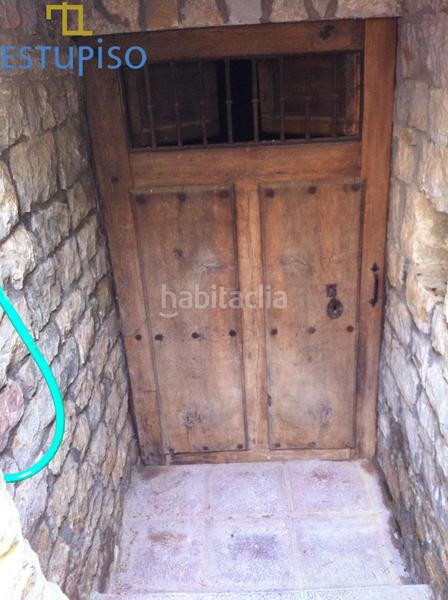 Foto 87877d9f-60b9-44ba-a586-49fae6471a75. Xalet amb calefacció aparcament piscina a Valdefresno