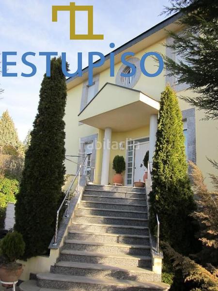 Foto ee7c3730-6de2-48ee-9c21-059f509acf16. Xalet amb calefacció aparcament piscina a Valdefresno