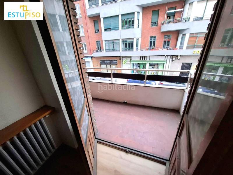 Foto 07637c8b-bfc5-4c3b-95d0-da87402c8b9b. Piso venta oficinas en avda republica argentina en León