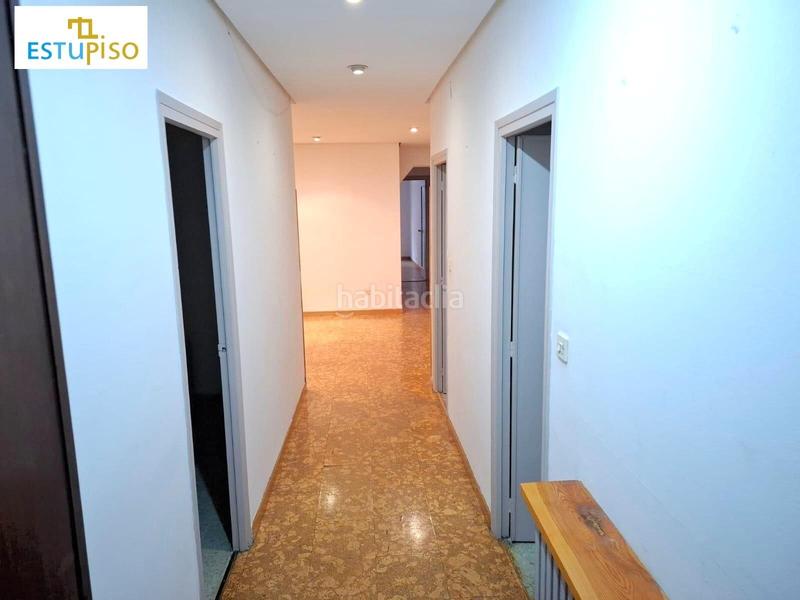 Foto 2f009d15-6347-4f31-a359-0be607e2ad5a. Piso venta oficinas en avda republica argentina en León