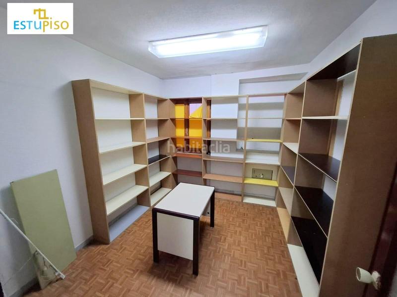 Foto f910a4da-e51a-43a7-9c4a-894d10805501. Piso venta oficinas en avda republica argentina en León