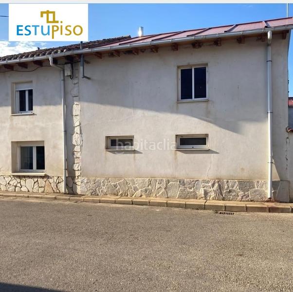 Foto 66765fc3-7a39-4eac-a329-ce24af6c00ea. Casa  en venta en villamondrín de rueda en Valdepolo