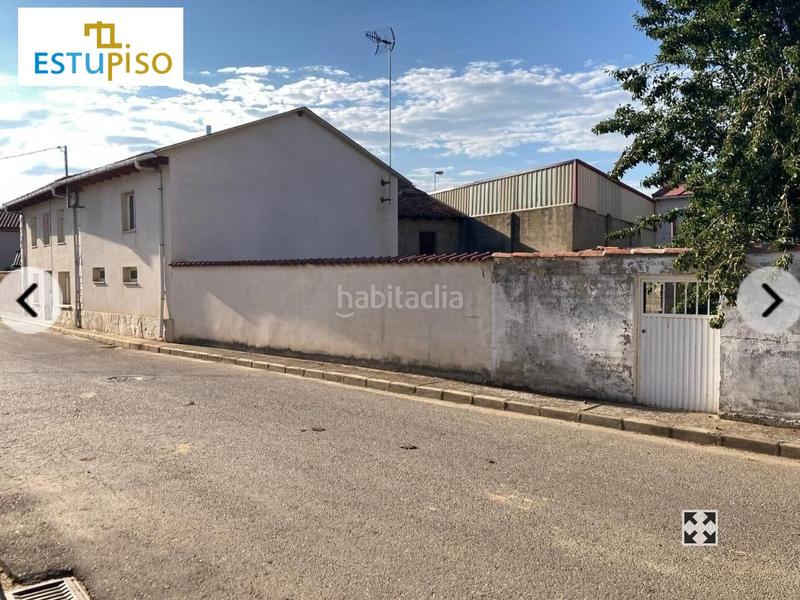 Foto 7b7314f3-8e47-46fe-9416-2c5fd17139e5. Casa  en venta en villamondrín de rueda en Valdepolo