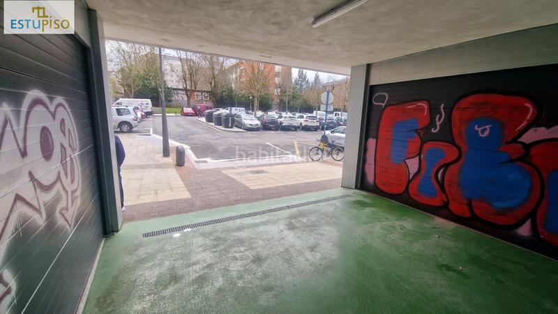 Foto 5b1680fb-dd5c-4c3e-b8e3-0957b82c41bf. Parking voiture dans calle errekatxiki 23 dans Santa Lucía Vitoria - Gasteiz