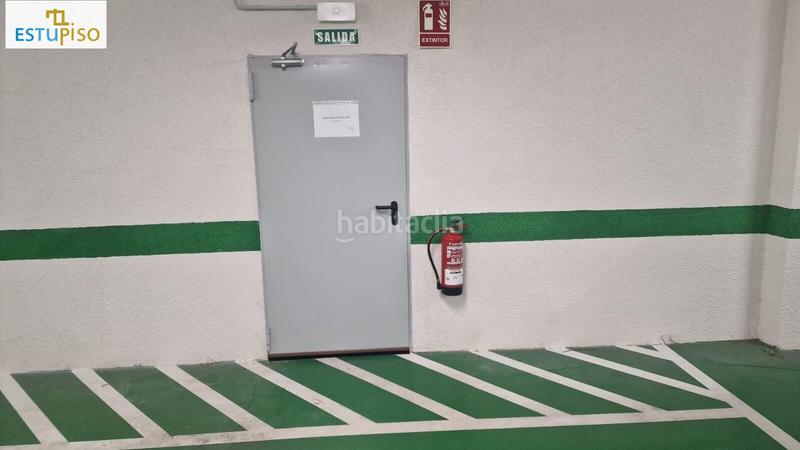 Foto d24a99b9-ff8b-4a25-b0b0-fd708dd0f5f0. Parking voiture dans calle errekatxiki 23 dans Santa Lucía Vitoria - Gasteiz