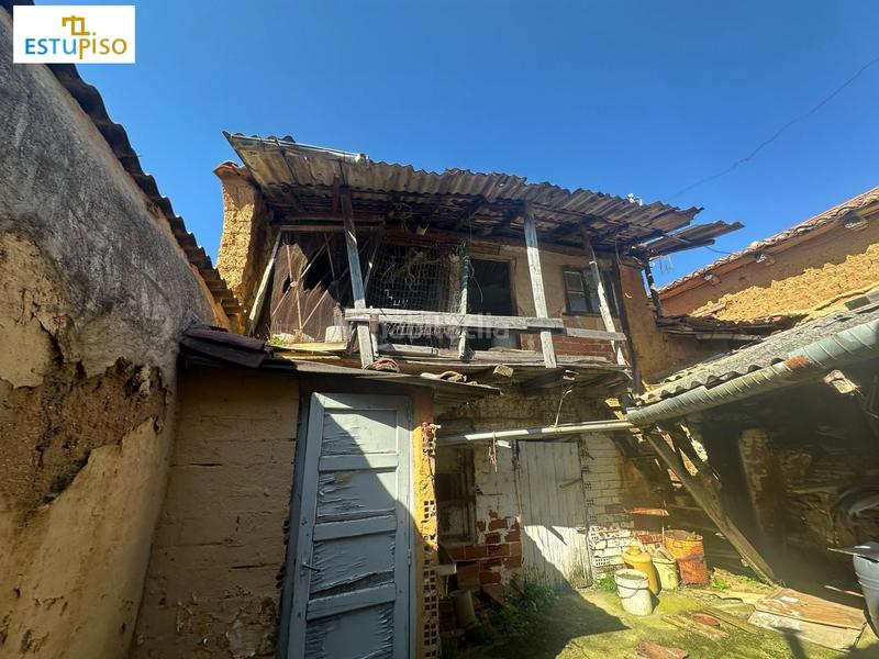 Foto 75cbb4dd-6ce6-4f85-a433-c1c630354578. Casa a Villaquilambre