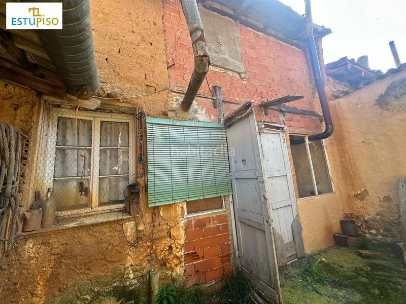 Foto c8710bd2-5d16-4037-b82b-d2eb24240245. Casa a Villaquilambre